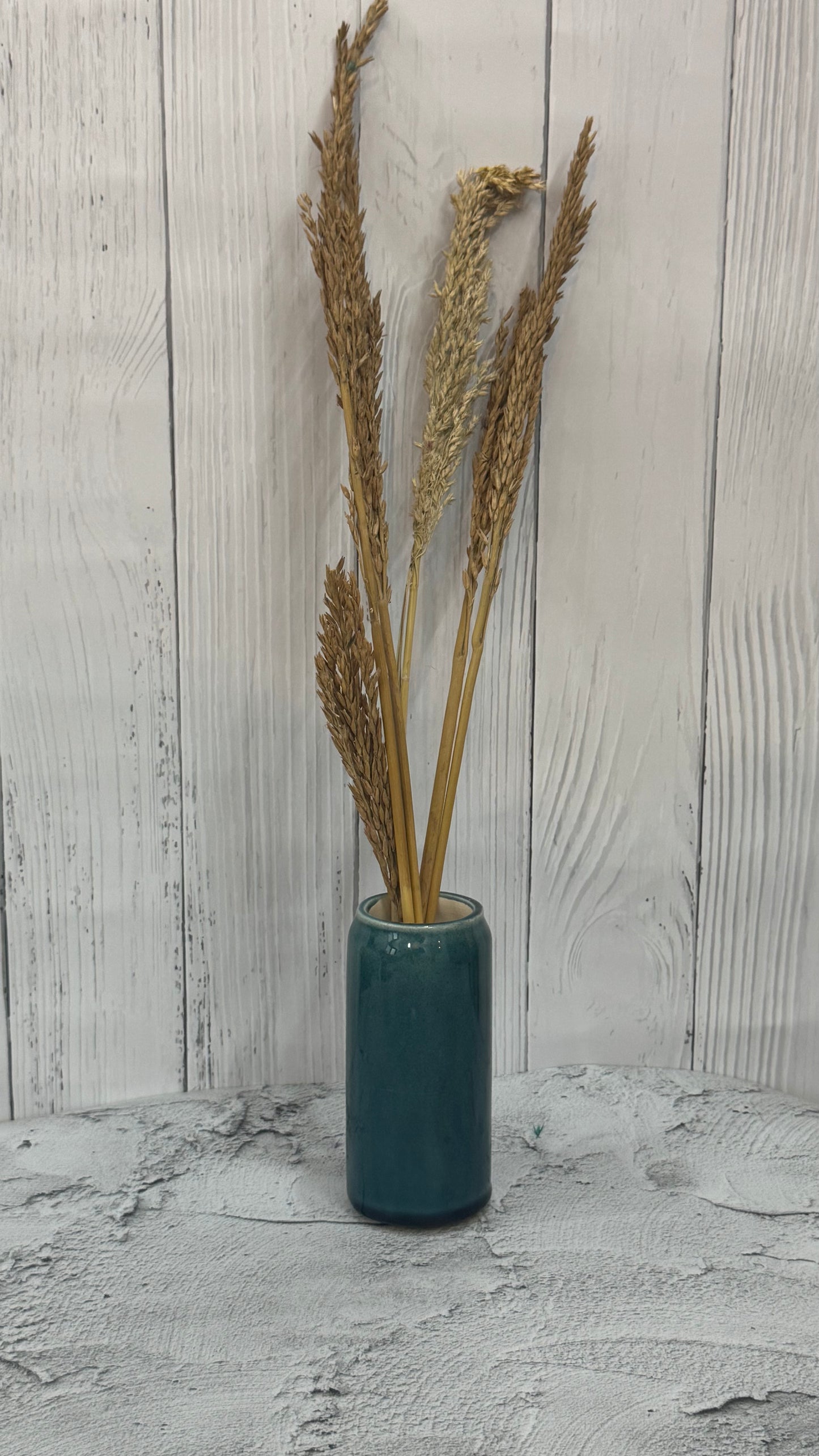 Yubi Sora Glazed Mint Can Shaped Vase