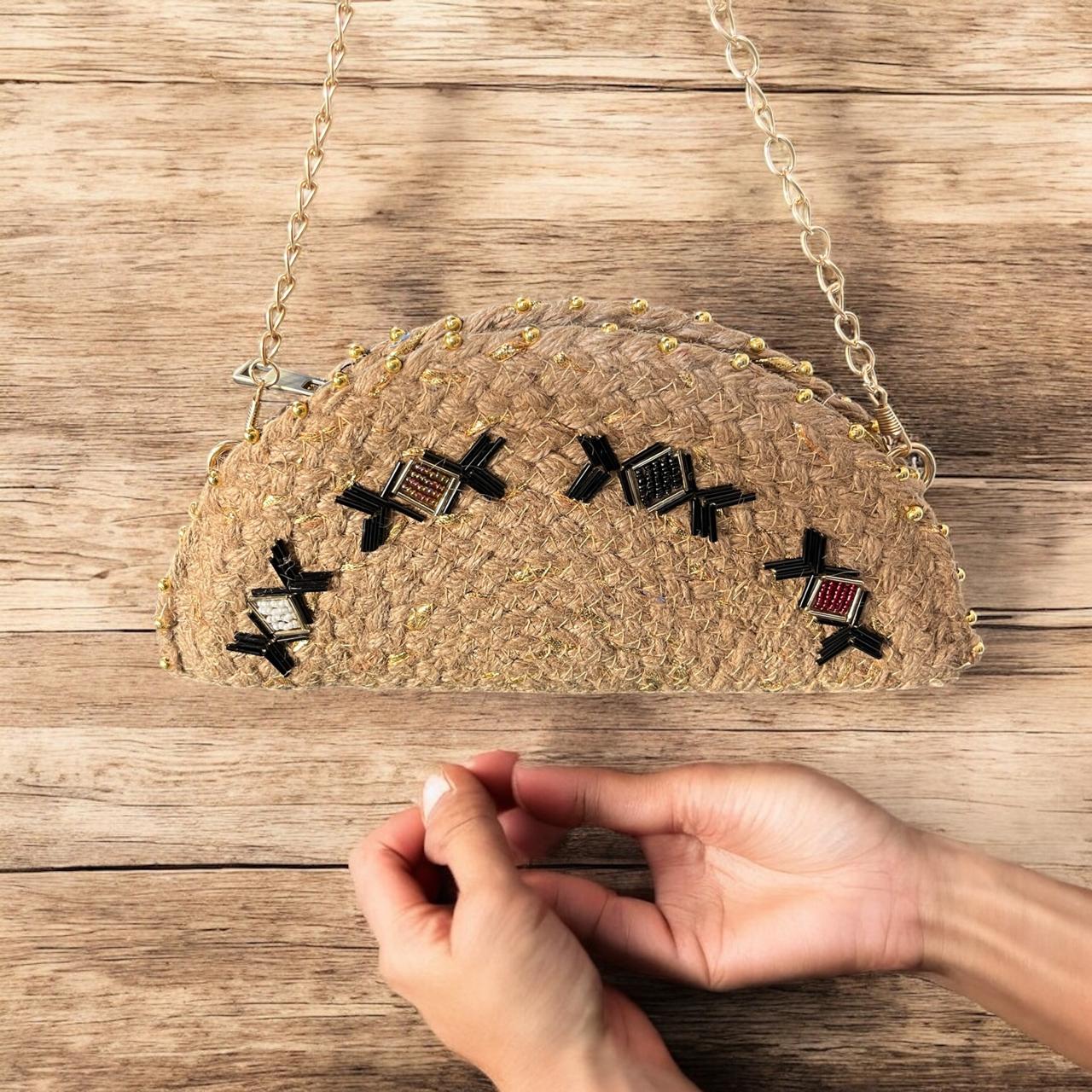 Yubi Sora Arrow Jute Clutch Bag Beige