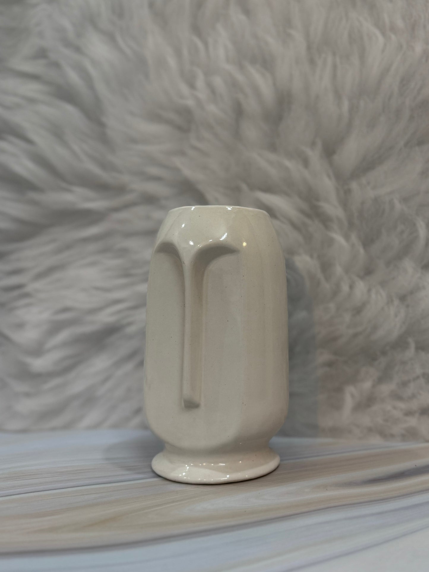 Yubi Sora Human face vase (Alex 'Poatan' Perriera Vase)