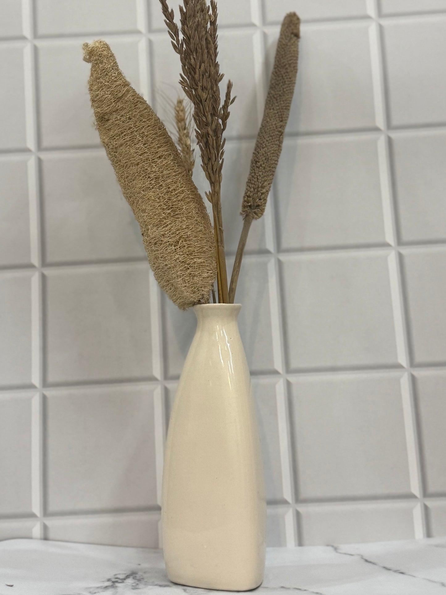 Yubi Sora Bottle Shaped Flower Vase.