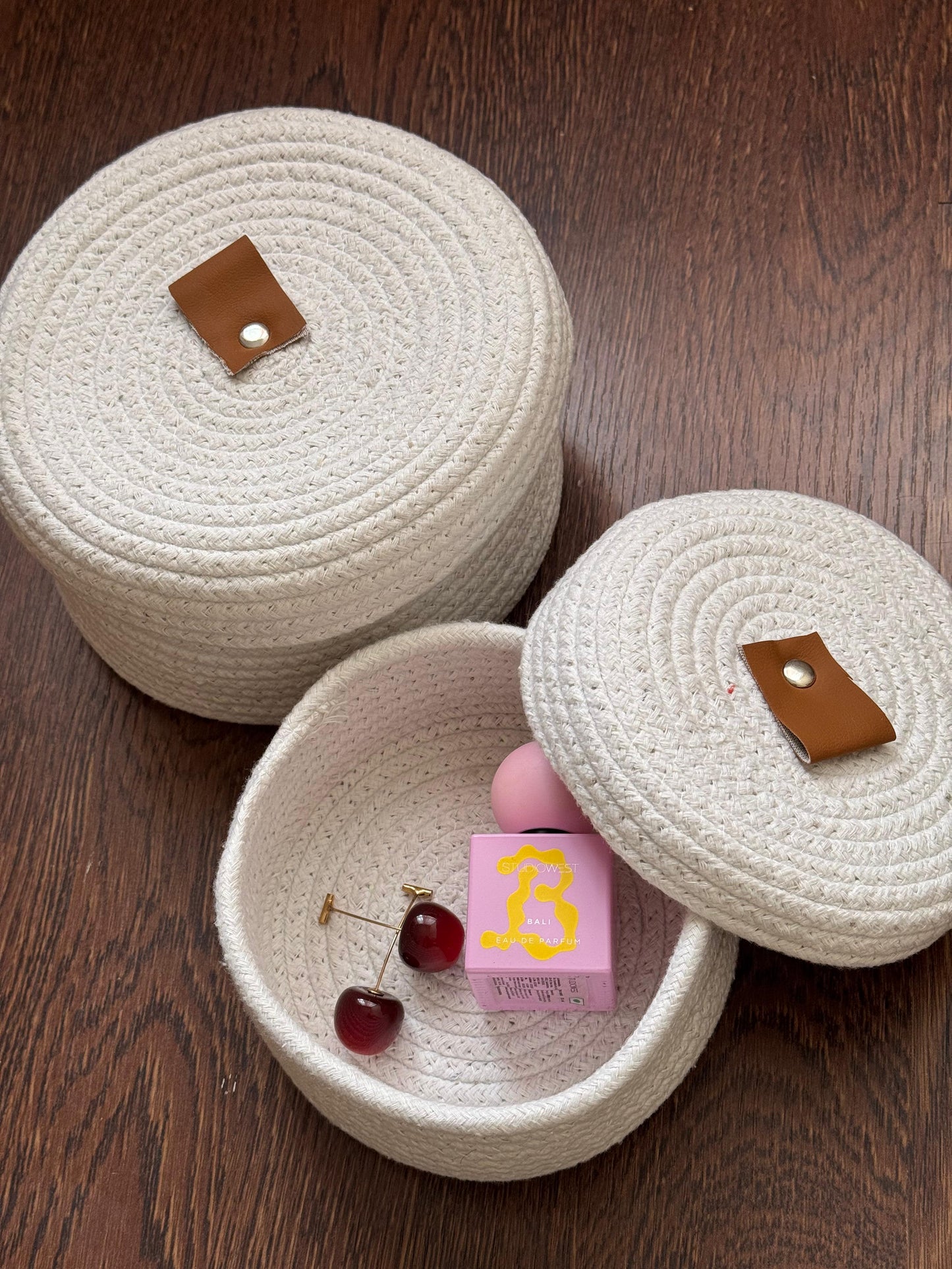 Yubi Sora White Multi-Purpose Essential Jute Basket