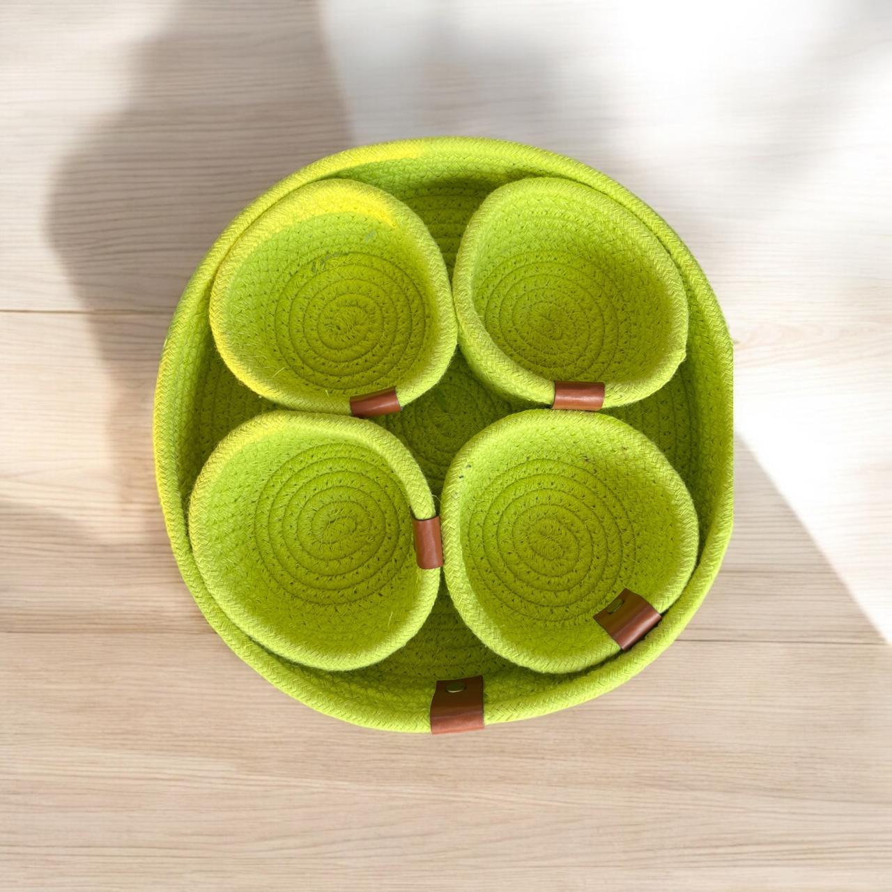 Yubi Sora Green Dry Fruit Basket Set