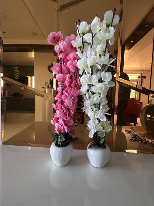 Yubi Sora Artificial Blossom WHITE AND PINK WITH POT (PACK OF 2)