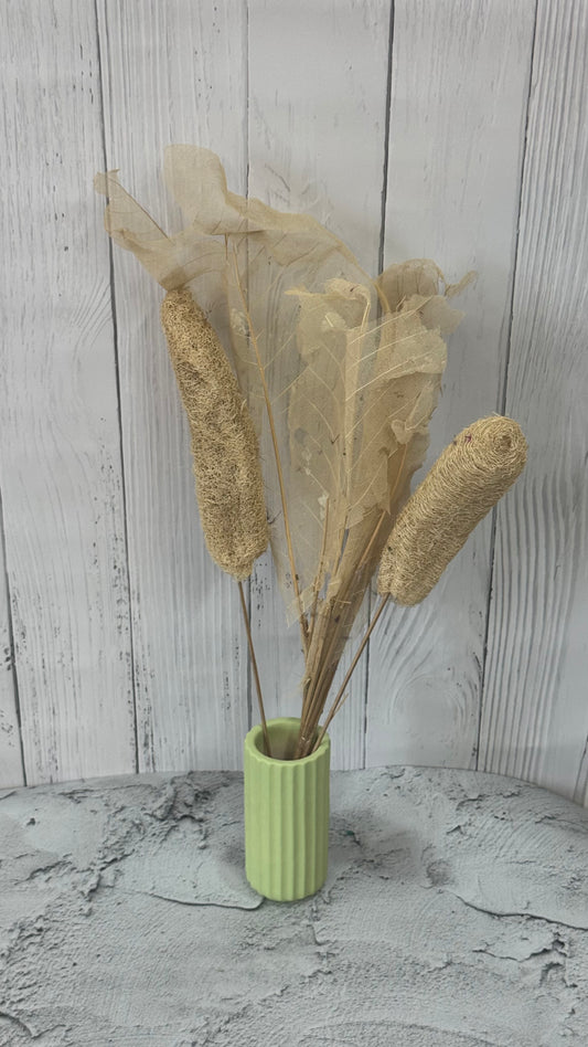 Yubi Sora green Can shaped Vase