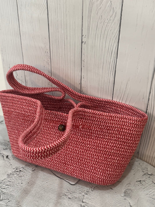 Red Cotton Bag with Bead Lock by Yubi Sora