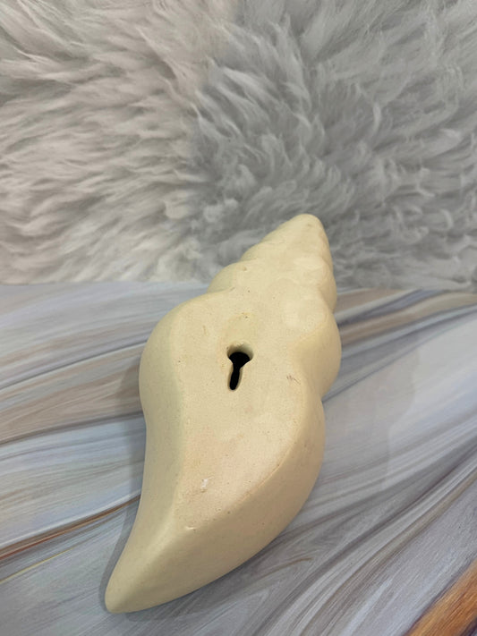 Yubi Sora Conch Shell Wall Hanging Decor