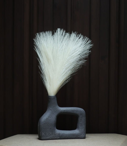 Yubi Sora Black Iron Press Vase