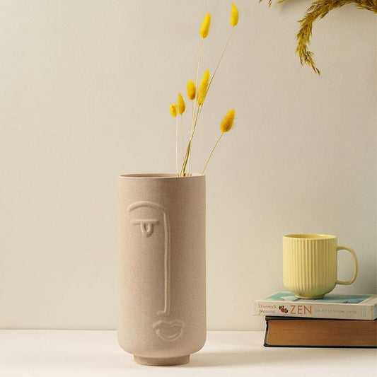 Yubi Sora One eyed Face Vase