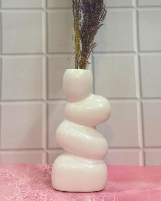 Yubi Sora Spiral-Shaped Vase
