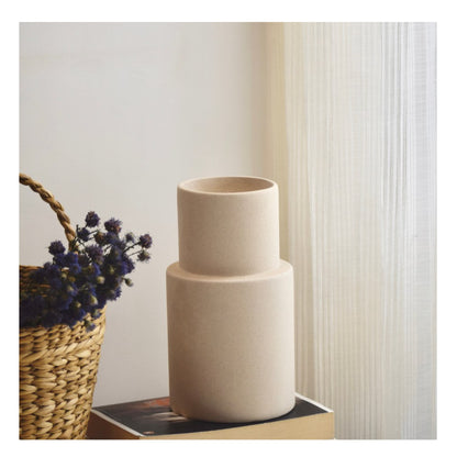 Heaven Vase by Yubi Sora