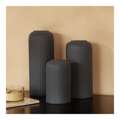 Yubi Sora Black Lined Vase Set of 3