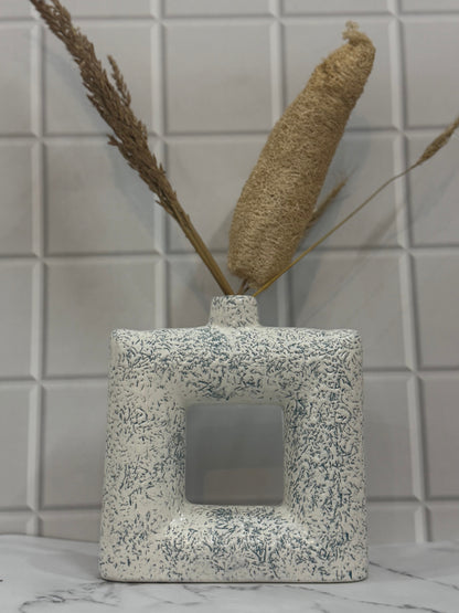 Yubi Sora Square Shaped Ceramic Vase