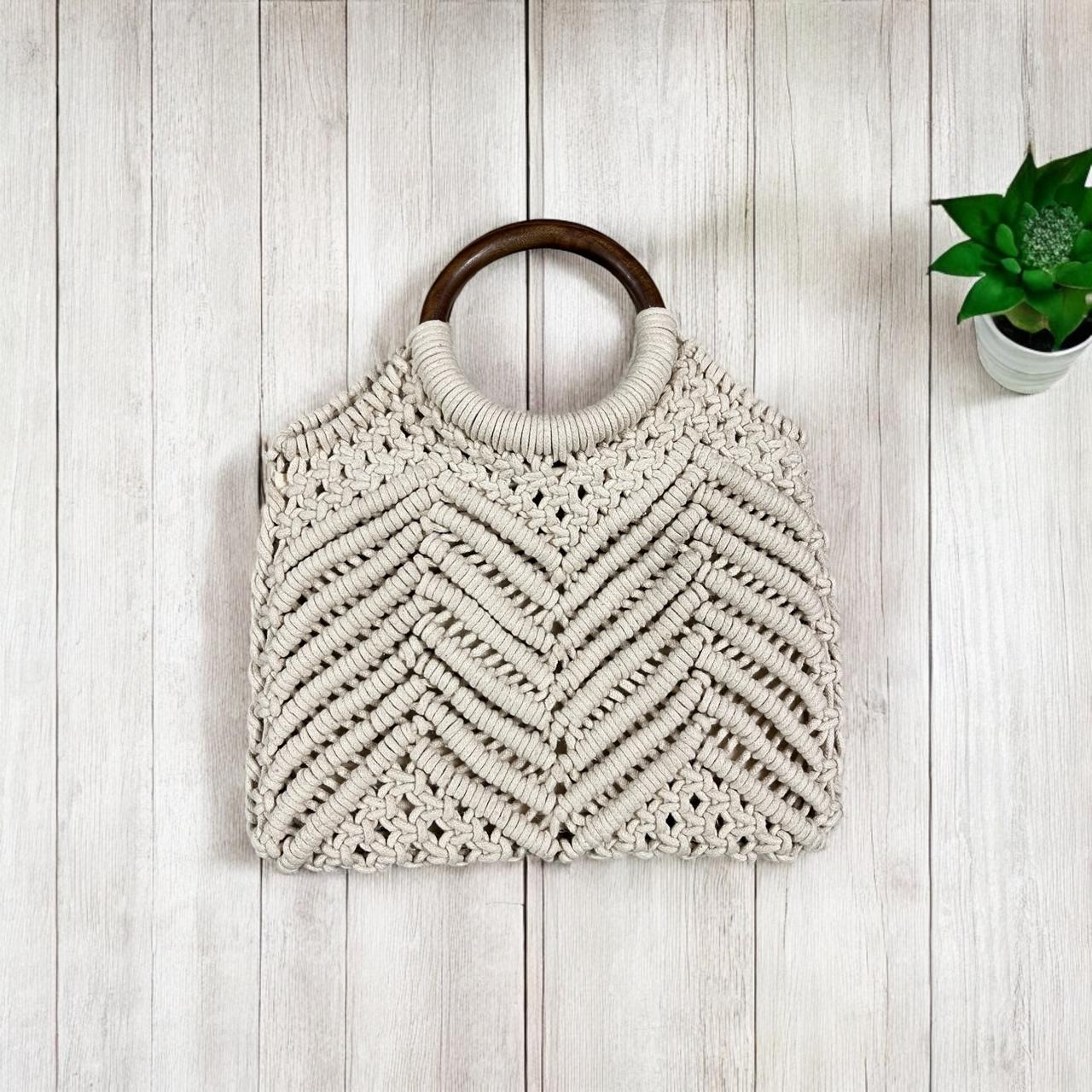 Macrame Bag White With Wooden Handle