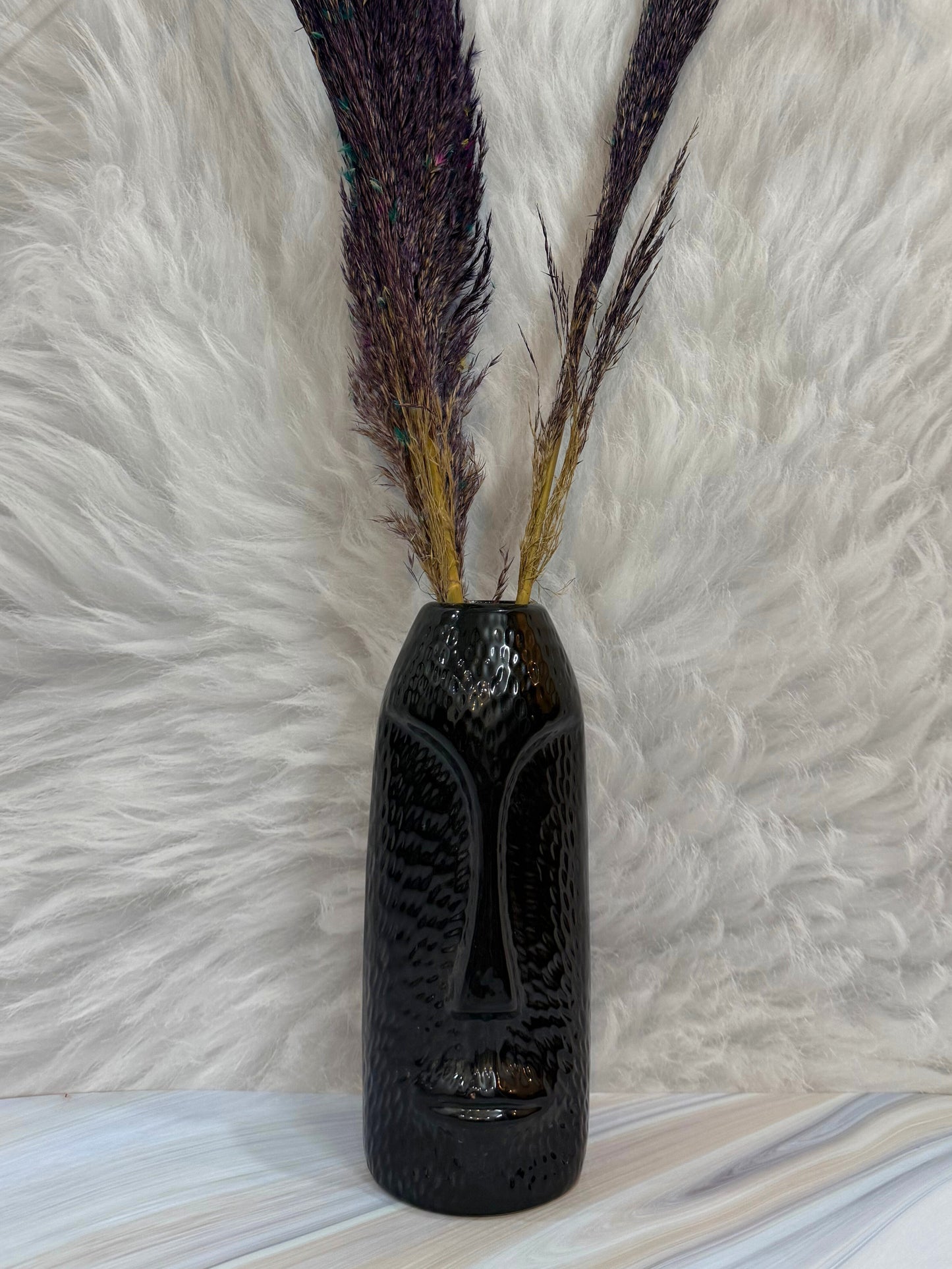 Yubi Sora Black Face Shaped Vase