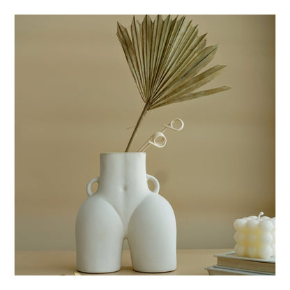 Yubi Sora "Bum" Shaped Vase Set