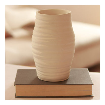 Modern Ginger Vase by Yubi Sora