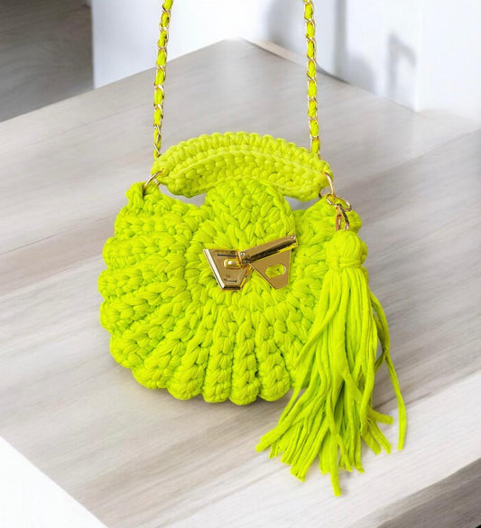 Yarn Oreo Crochet Bag Parrot Green