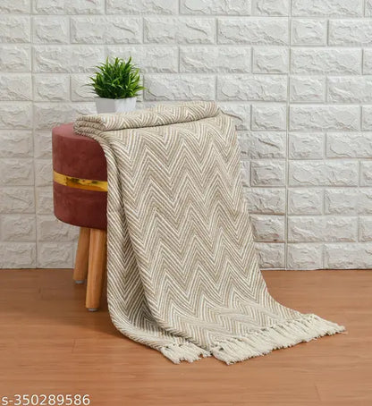 Handcrafted Beige Zig-Zag pattern Throw Blanket